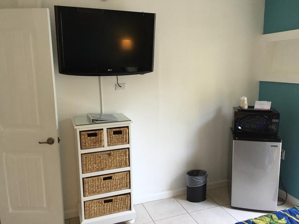 シーファラー キー ラーゴ リゾート アンド ビーチ キーラーゴ 部屋 写真